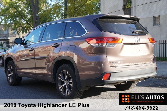 2018 Toyota Highlander LE Plus  